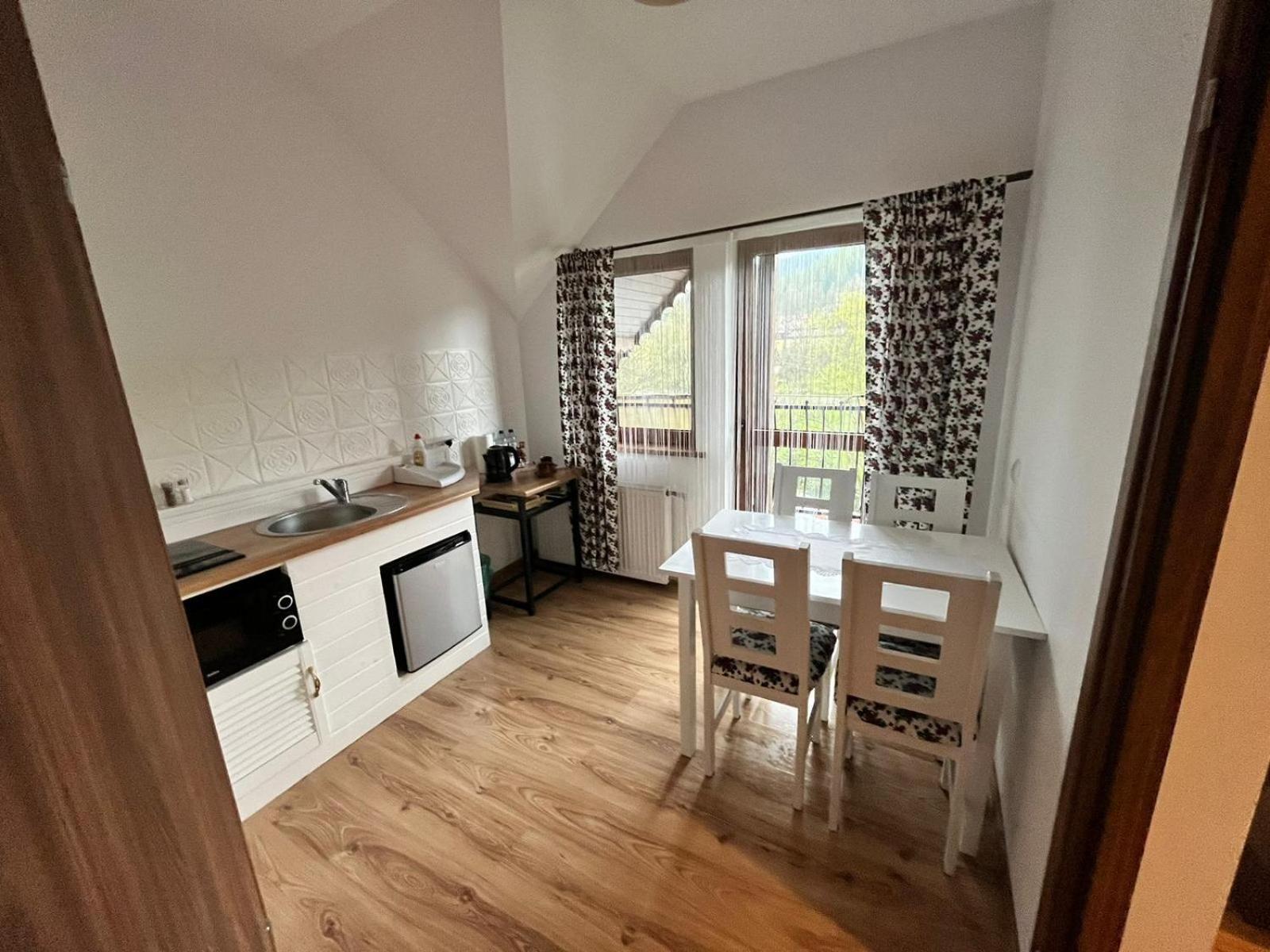 "Dom Pod Grzybkiem" Apartment Kroscienko nad Dunajcem Ngoại thất bức ảnh